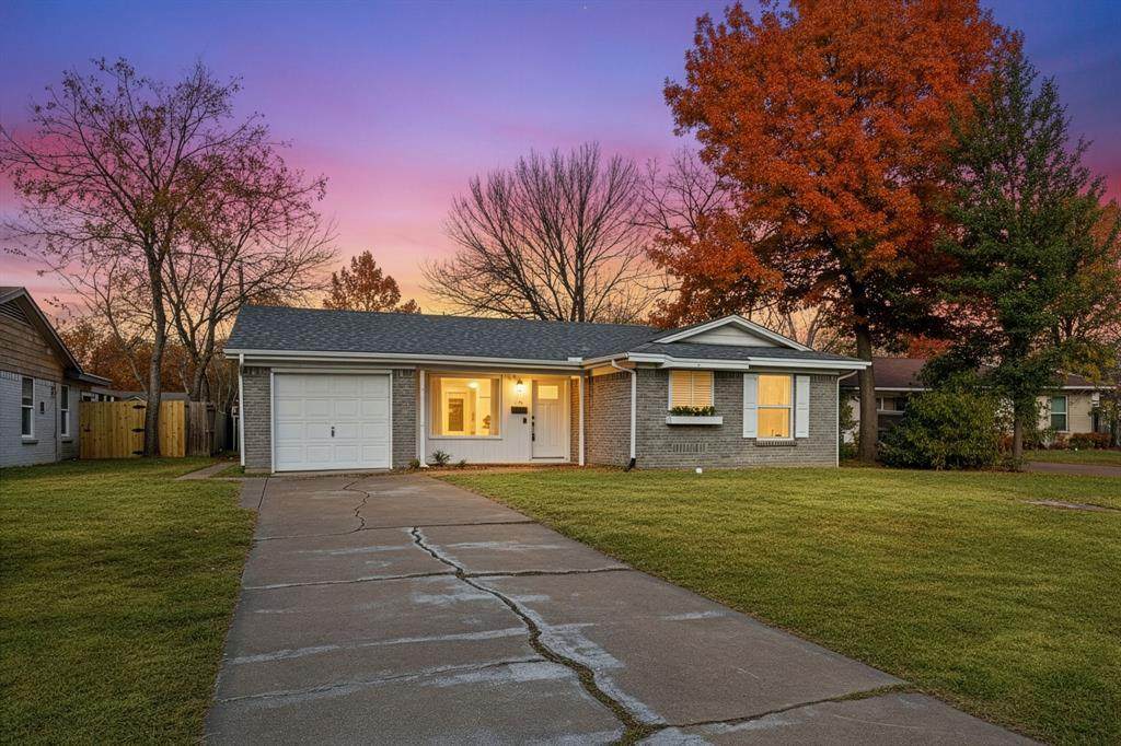 613 La Salle Drive - Photo 1