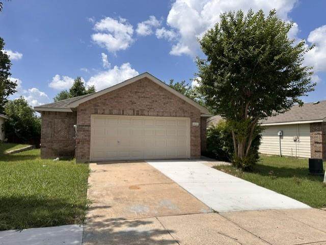 4021 Shawnee Trail - Photo 1