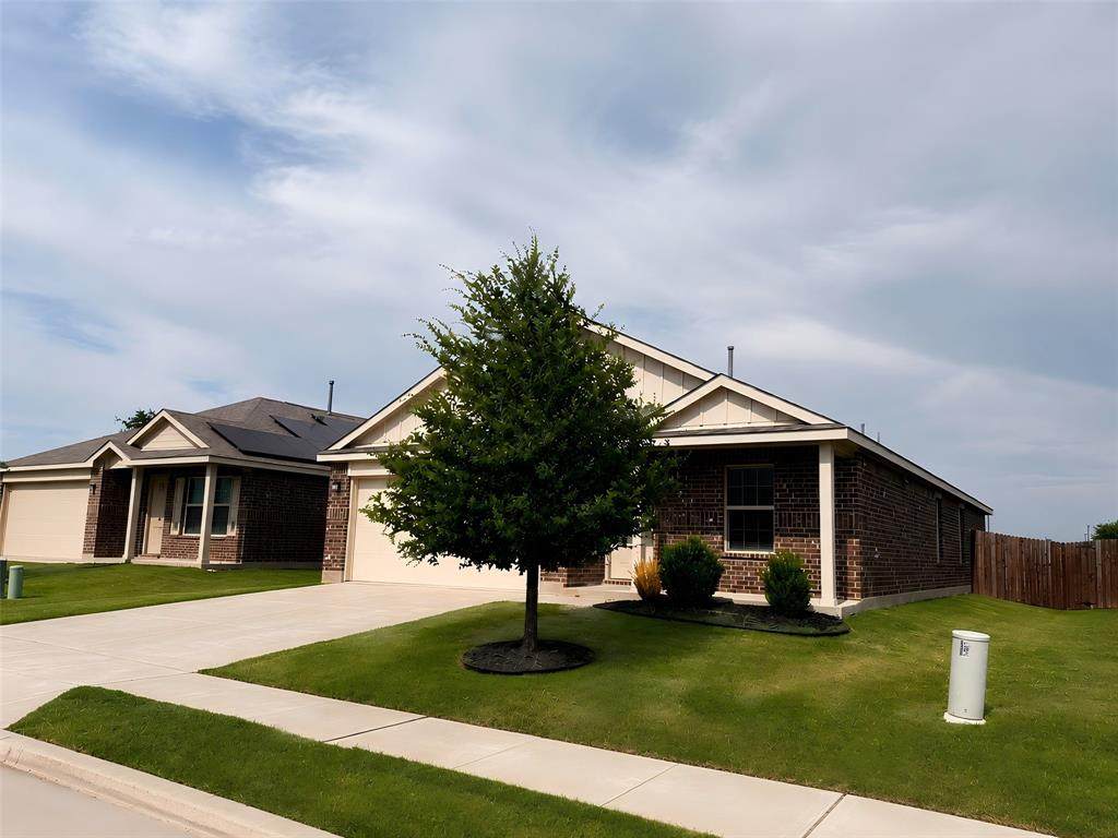 405 Laurenbrooke Drive - Photo 1