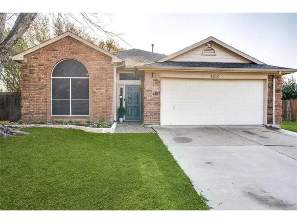 4310 Elgin Court - Photo 1