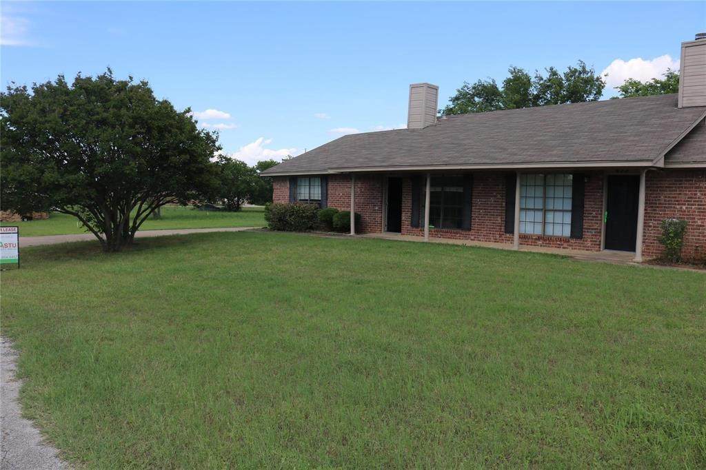 627 Cherry Lane - Photo 1