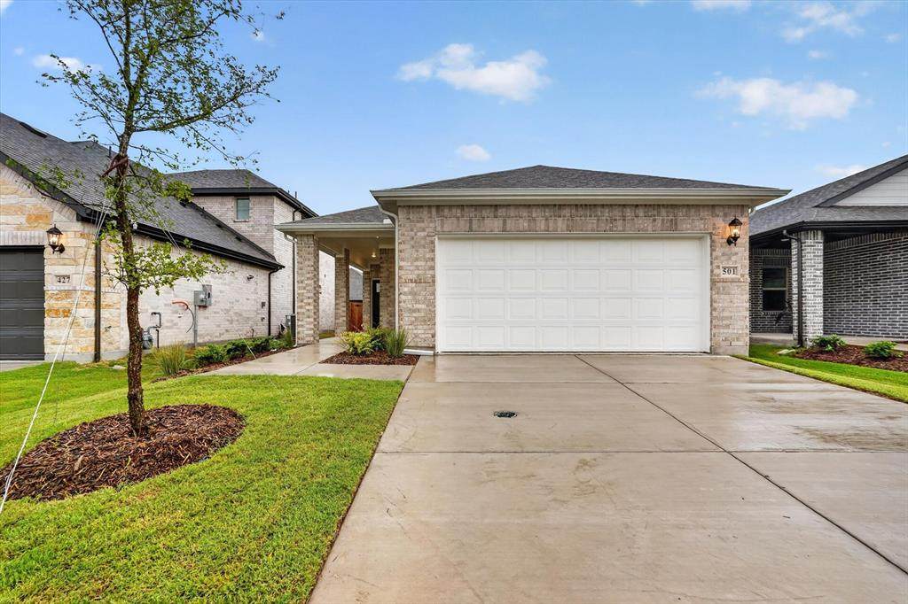 501 Dorothy Drive - Photo 1