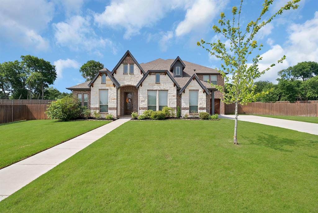 810 Sundown Court - Photo 1
