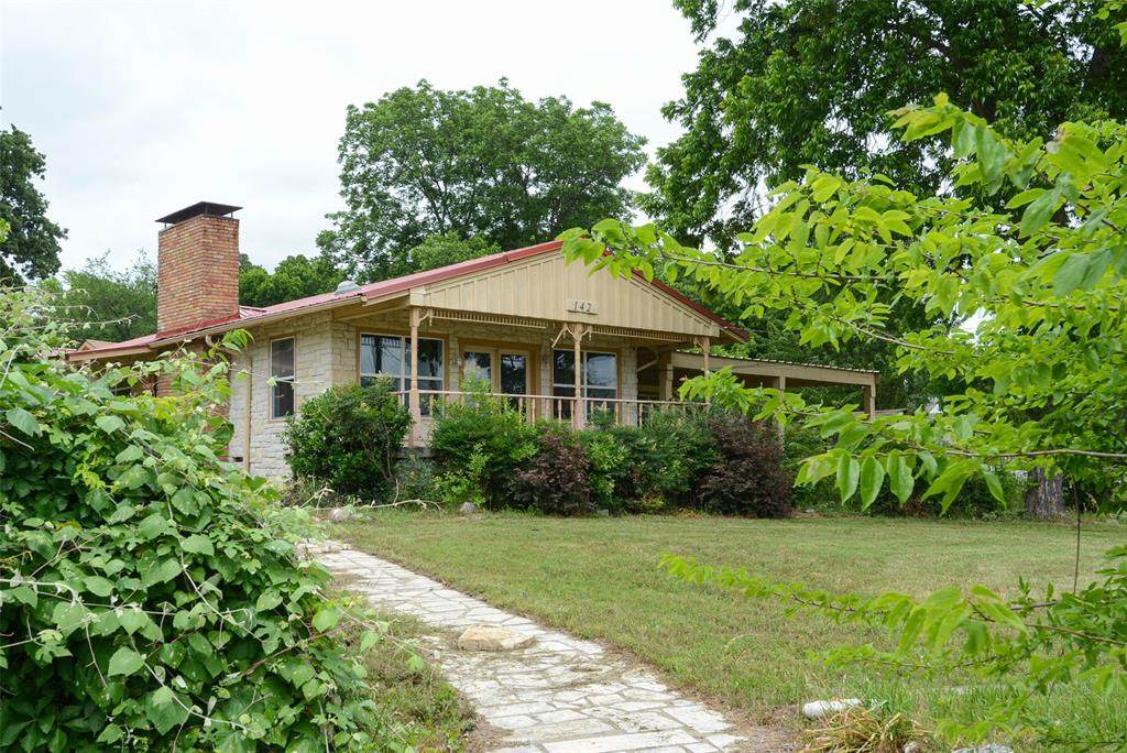 142 Seaside Drive - Photo 1