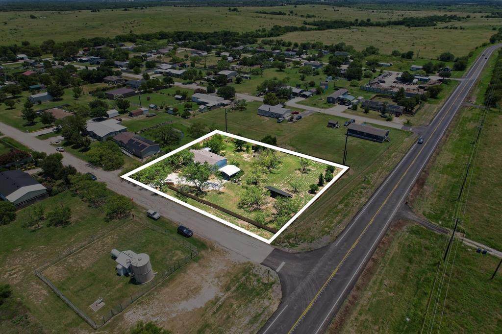 736 Little Joe Road - Photo 1