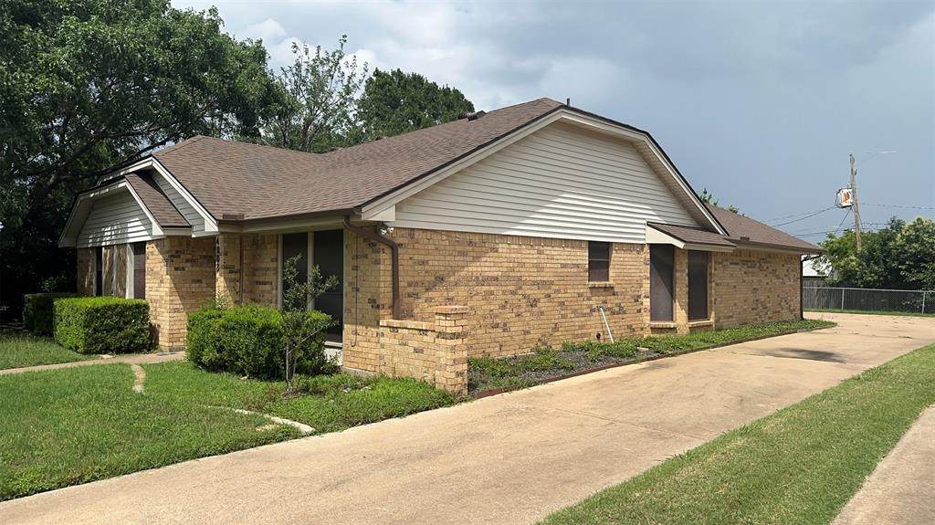4008 Alava Drive - Photo 1
