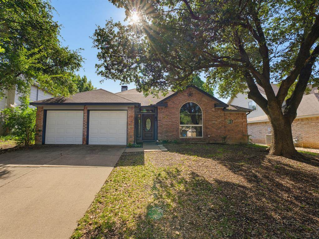 7512 Lake Arrowhead Drive - Photo 1
