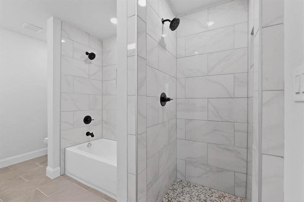 2534 Millermore Street - Photo 1