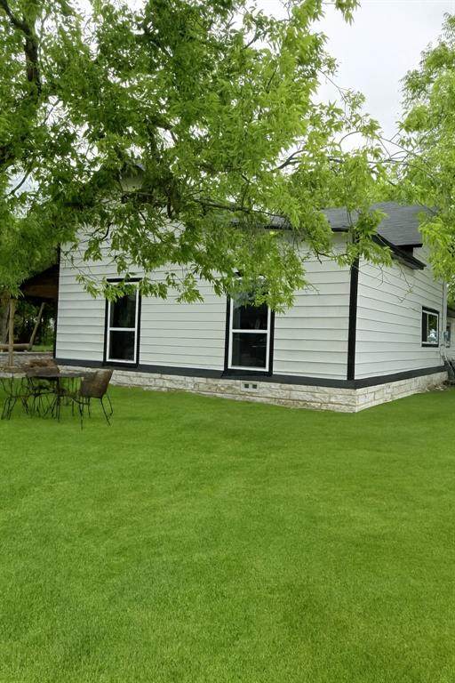 307 Trunk Street - Photo 1