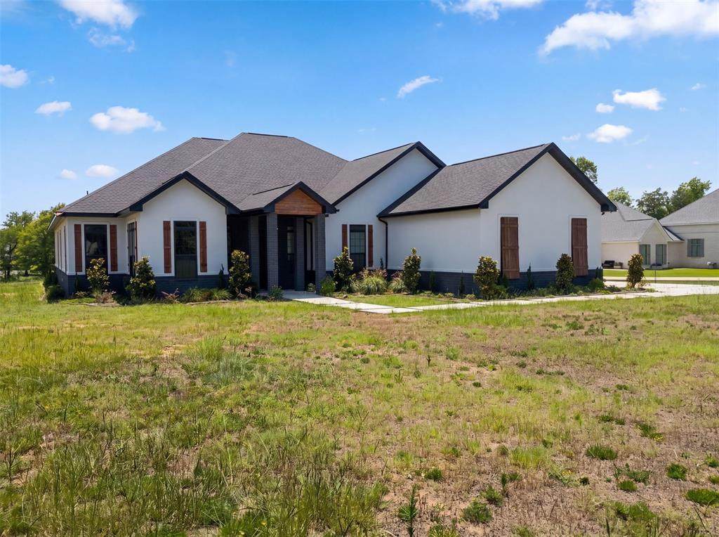 101 Windward Court - Photo 1