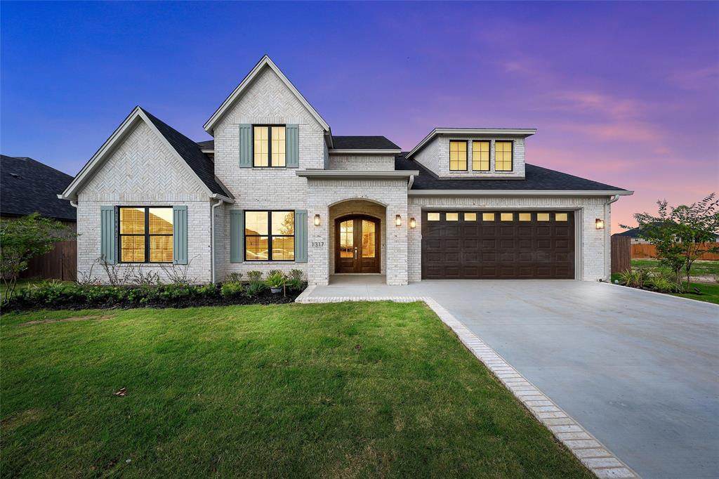 1317 Tahonta Drive - Photo 1