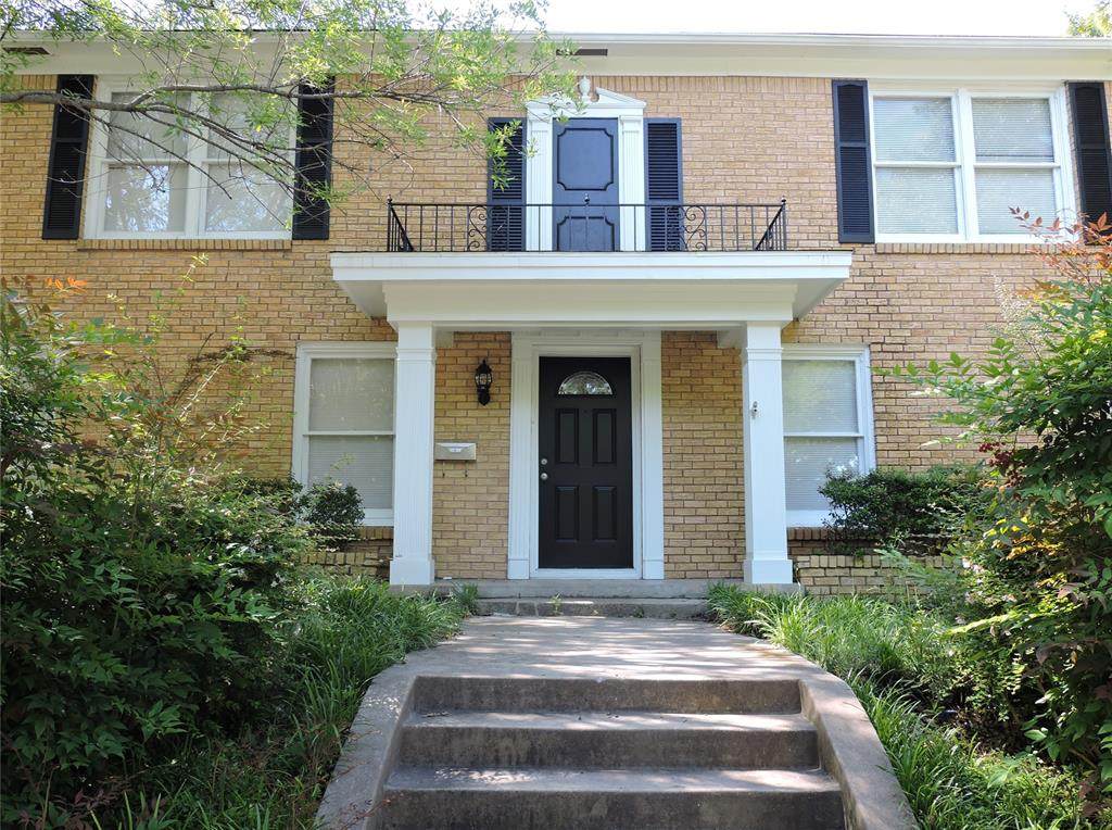 2309 Pembroke Drive - Photo 1