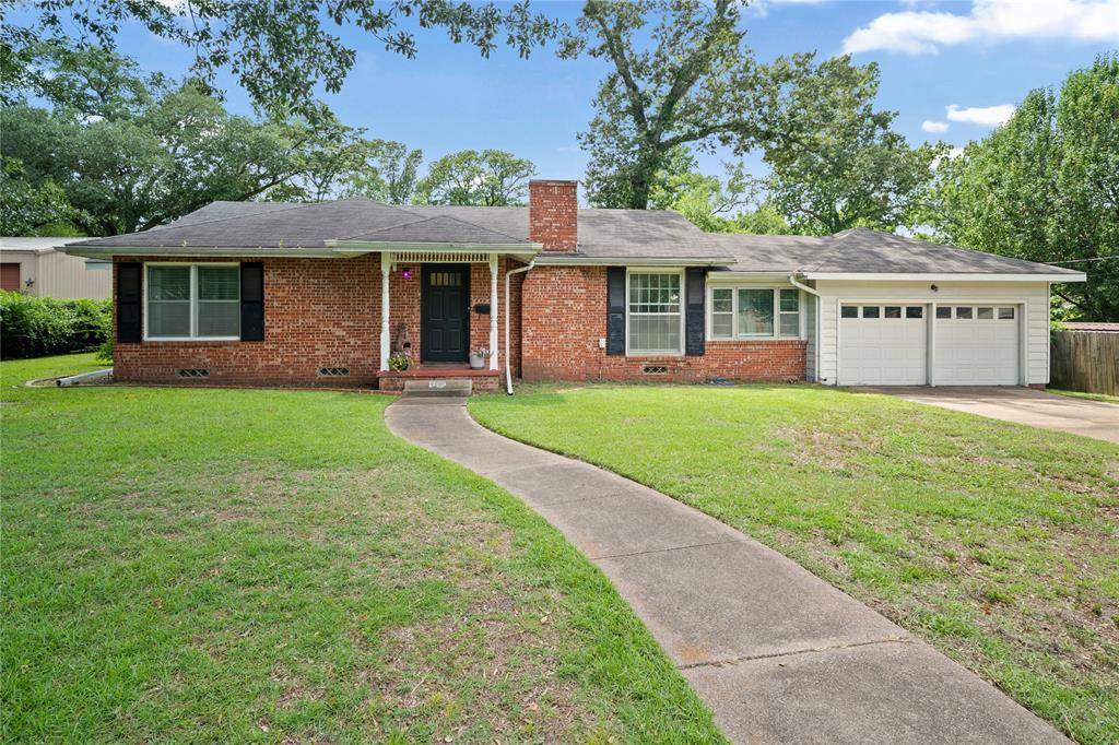 2717 Crestview Street - Photo 1