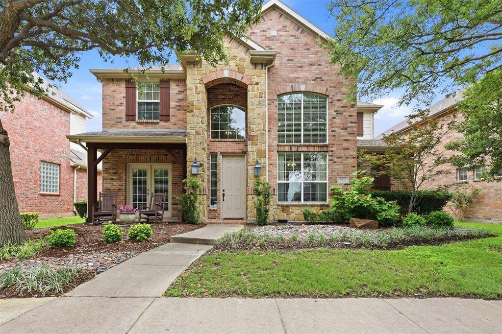 3537 Washington Drive - Photo 1