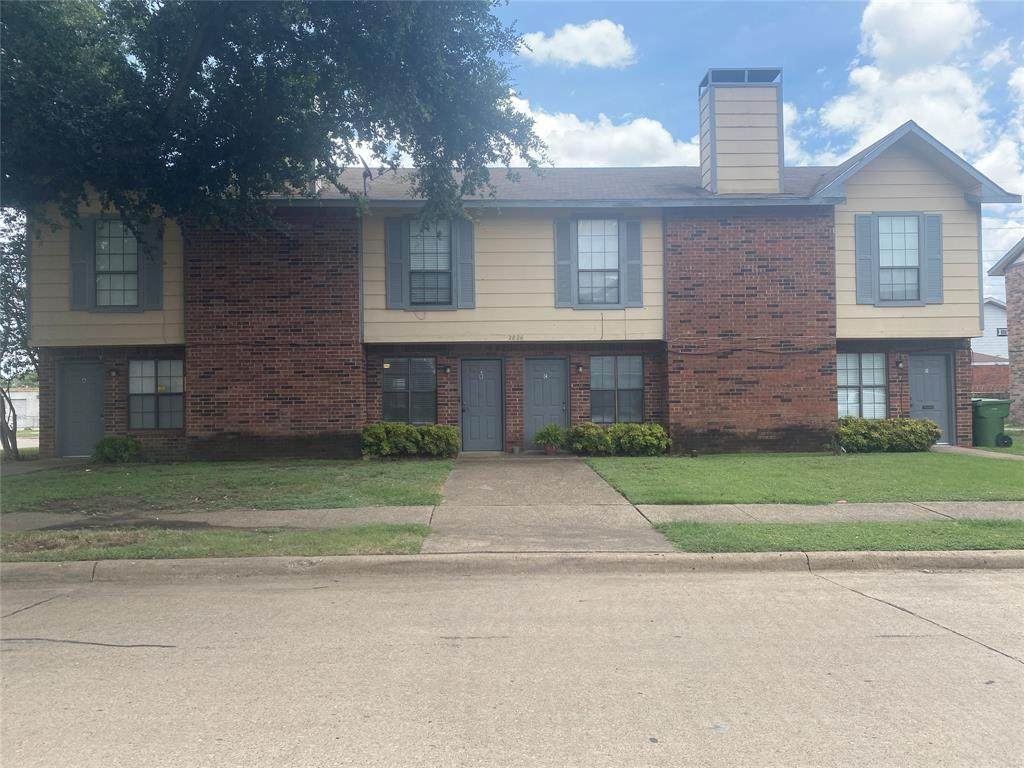 2826 Wimbledon Court - Photo 1
