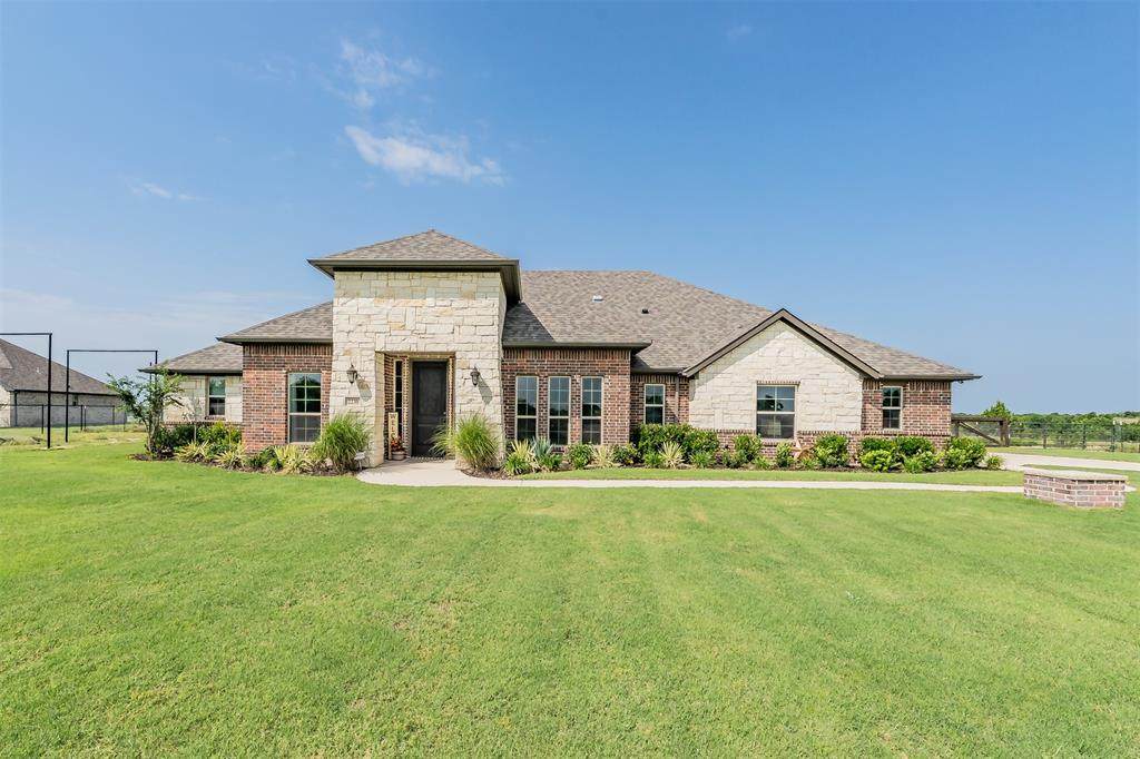 2230 County Road 2360 - Photo 1