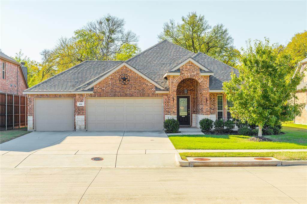 552 Indian Hill Drive - Photo 1