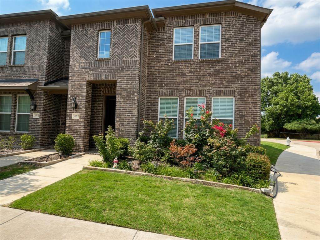 1001 Old Iron Bend - Photo 1