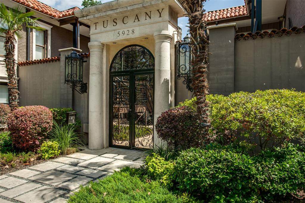 5904 Sandhurst Lane - Photo 1