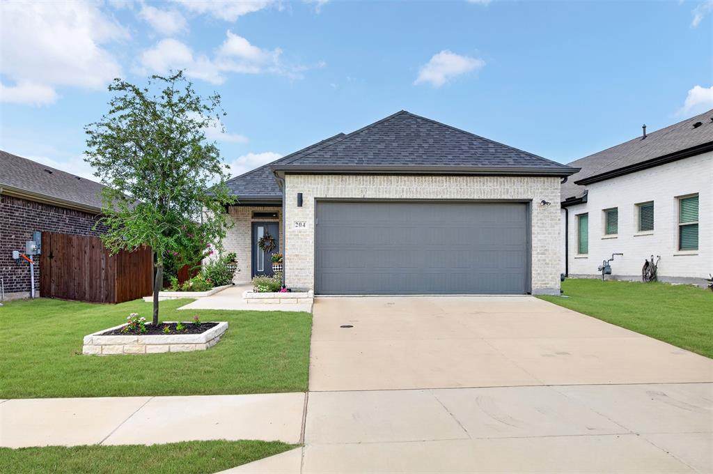 204 Mountain Meadow Lane - Photo 1