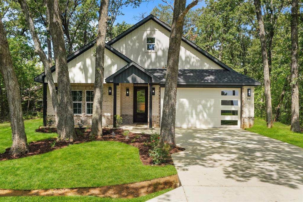 231 Beachwood Loop - Photo 1