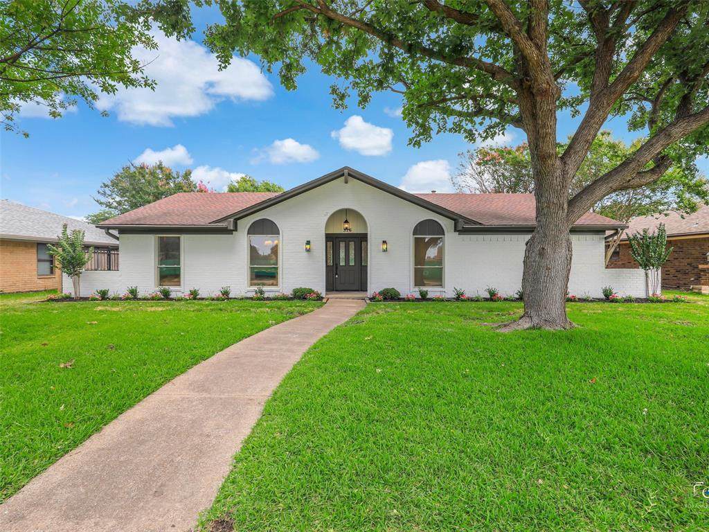 316 Amherst Avenue - Photo 1