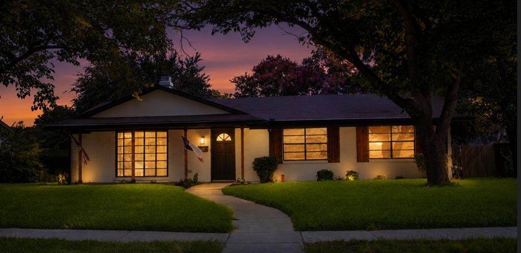 1011 Pacific Drive - Photo 1