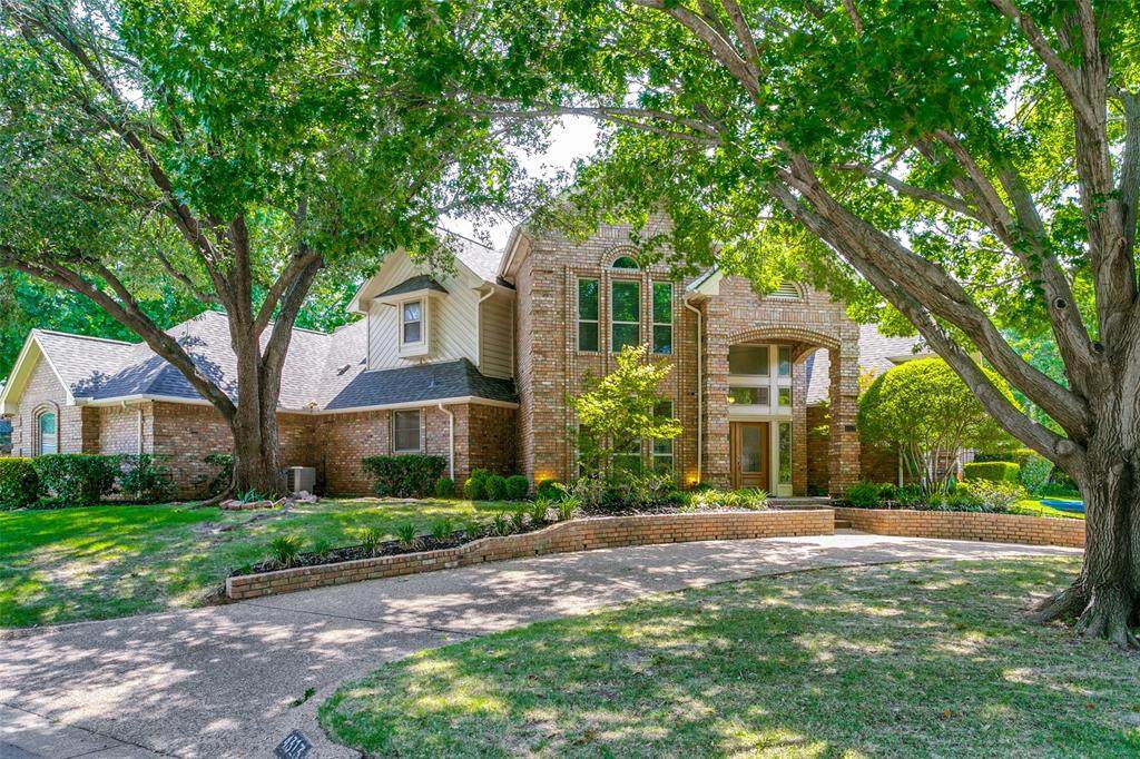 4313 Pembrooke Parkway - Photo 1