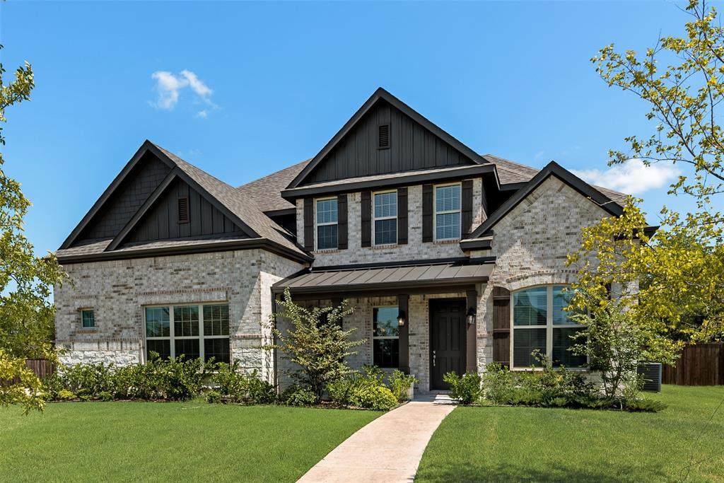 306 Duxbury Court - Photo 1