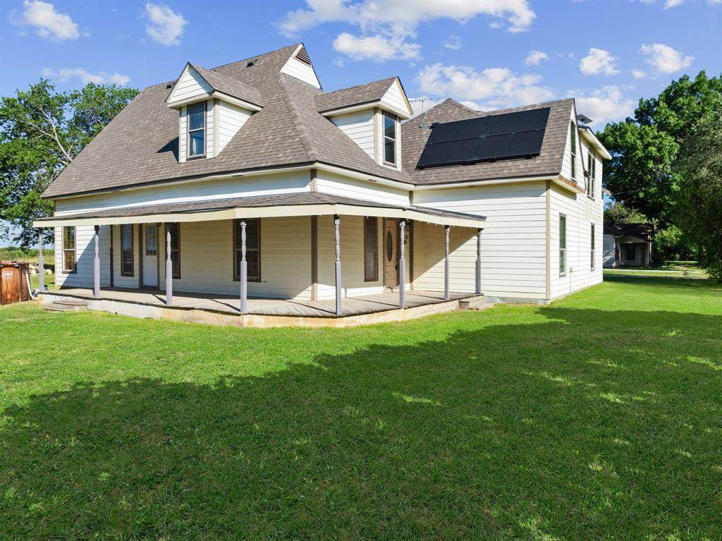 700 Harrel Avenue - Photo 1
