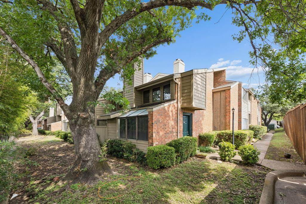 9254 Forest Lane - Photo 1