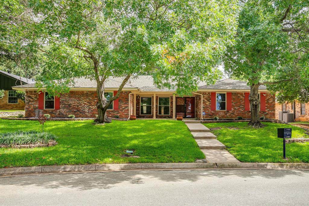 1800 Briarcrest Lane - Photo 1