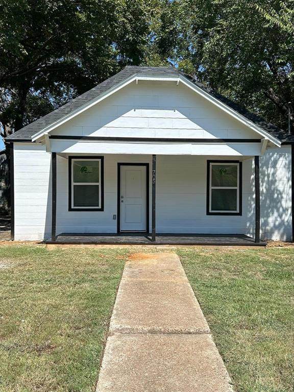 705 Jones Street - Photo 1