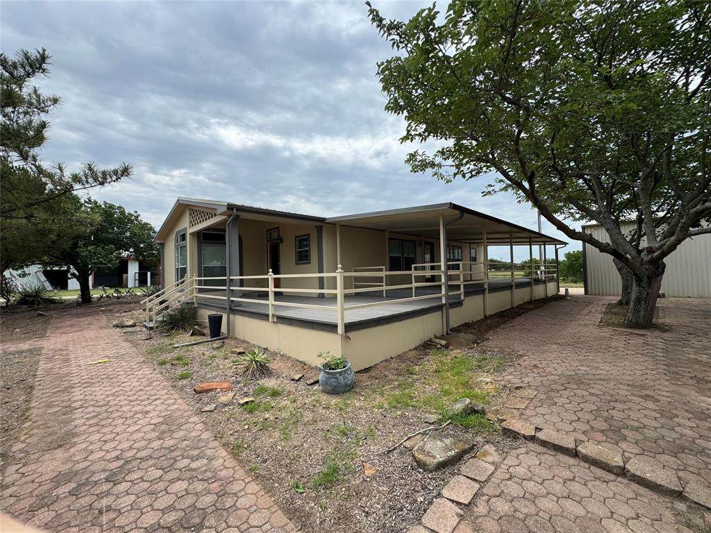 197 Private Road 4652 - Photo 1