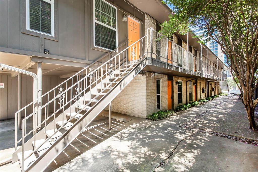 4319 Mckinney Avenue - Photo 1