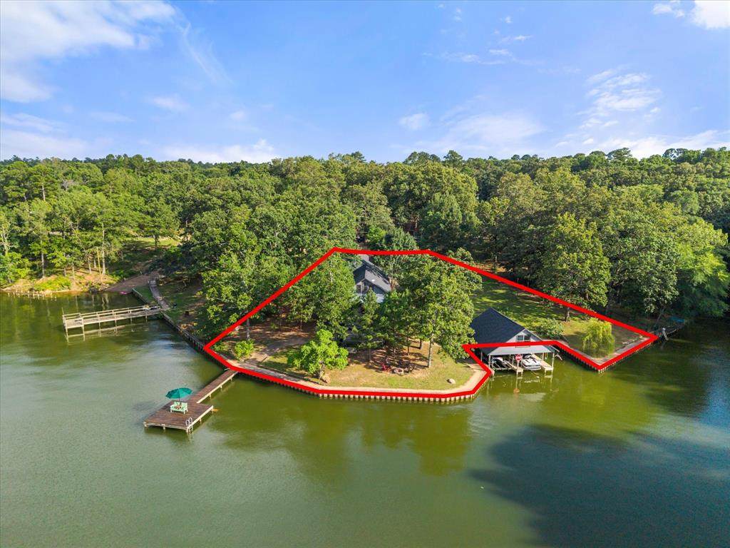 338 Private Road 52040 - Photo 1