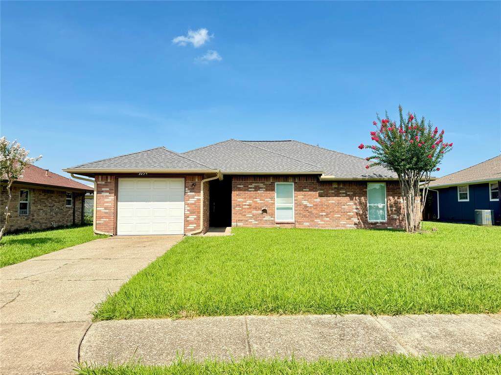 3934 6th Street - Photo 1