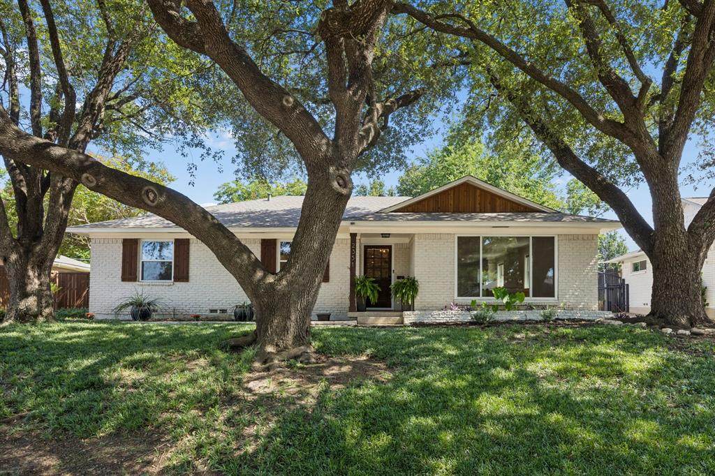 2351 Saint Francis Avenue - Photo 1