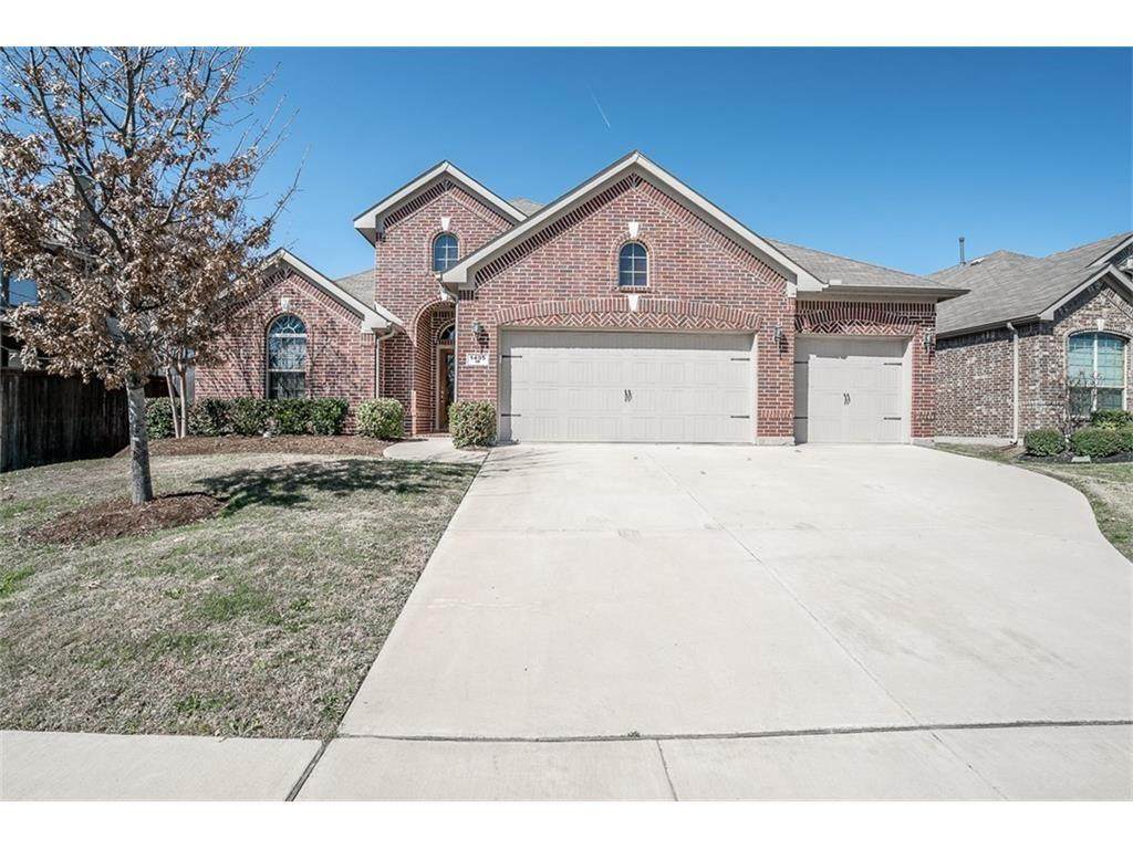 1405 Nightingale Drive - Photo 1