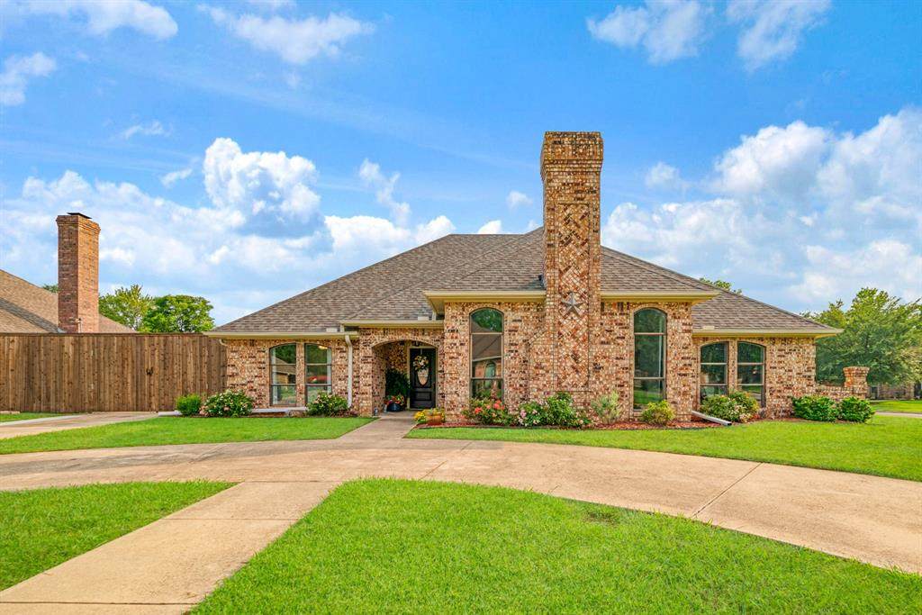 1945 Collegiate Drive - Photo 1
