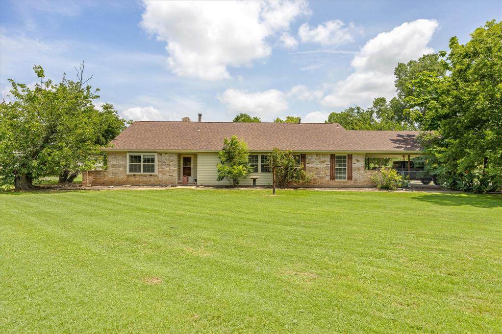 4210 Waples Road - Photo 1