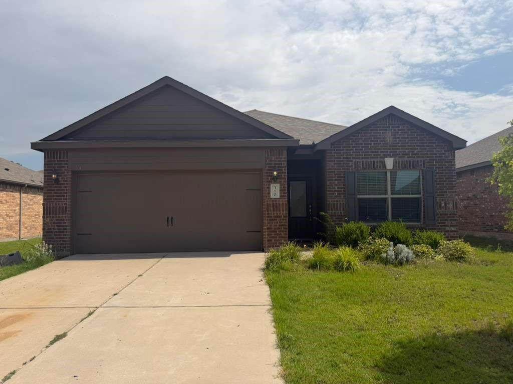 310 Foster Lane - Photo 1