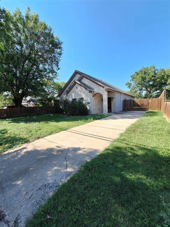 4107 Canada Drive - Photo 1