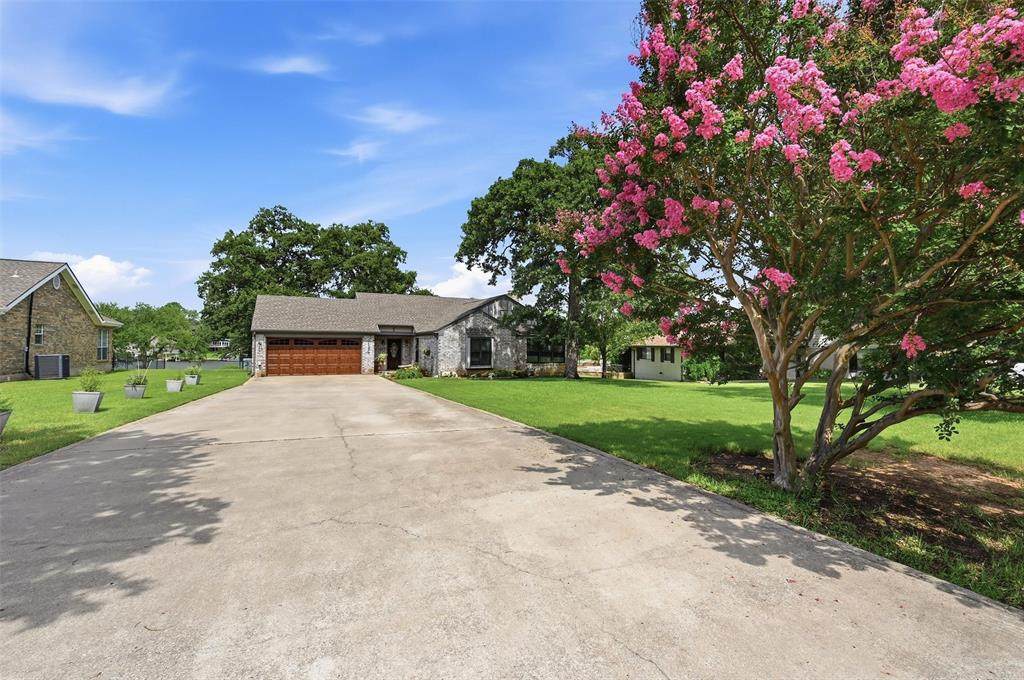 1344 Kiowa Drive - Photo 1