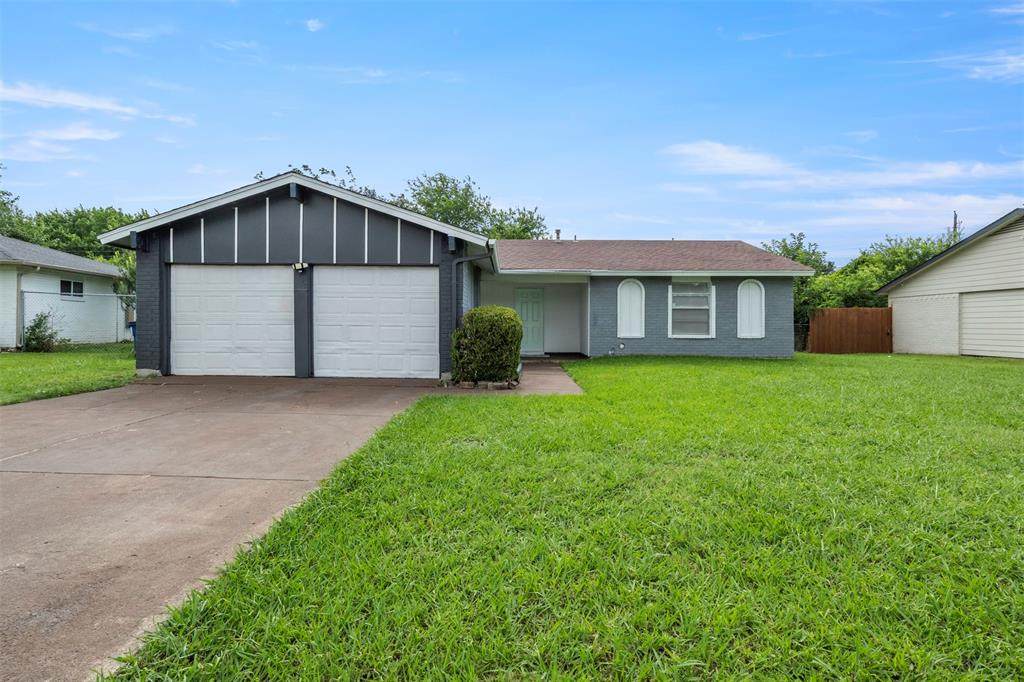 1410 Clearbrook Street - Photo 1