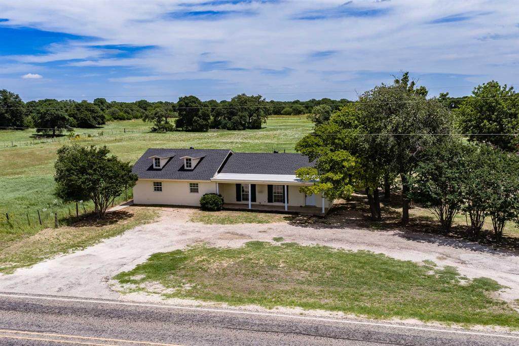 10362 Farm Road 3326 - Photo 1