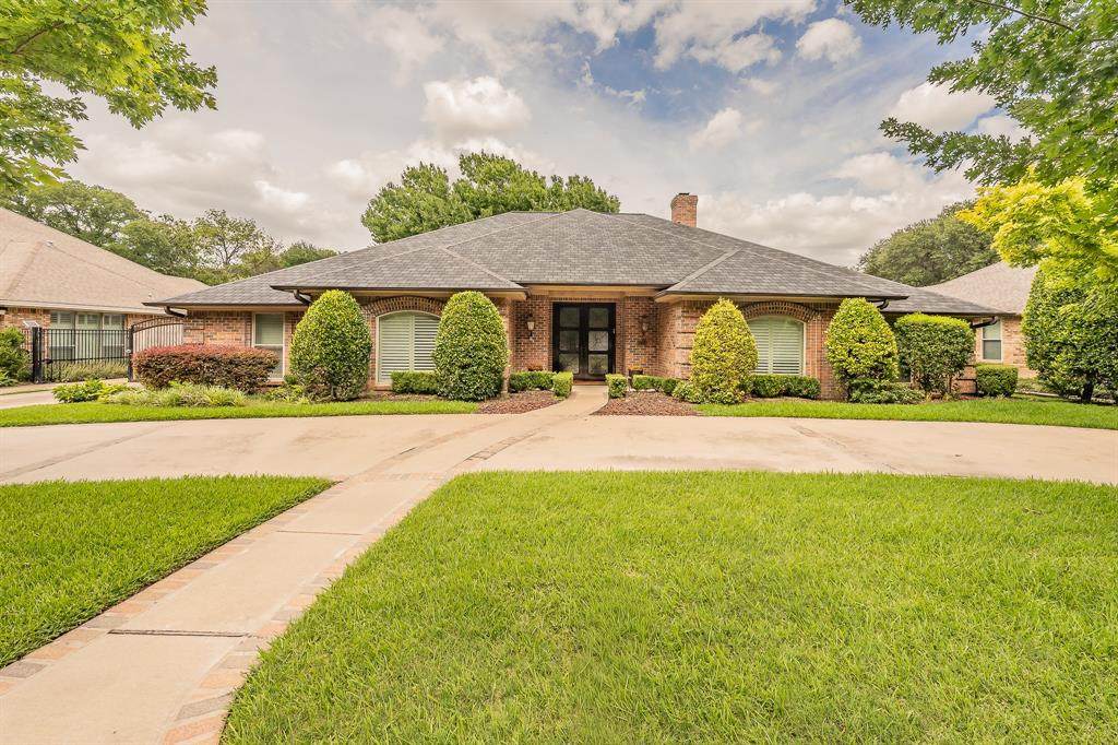 6724 Blue Meadow Drive - Photo 1