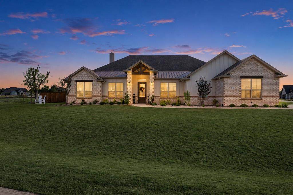 2516 Birchwood Drive - Photo 1