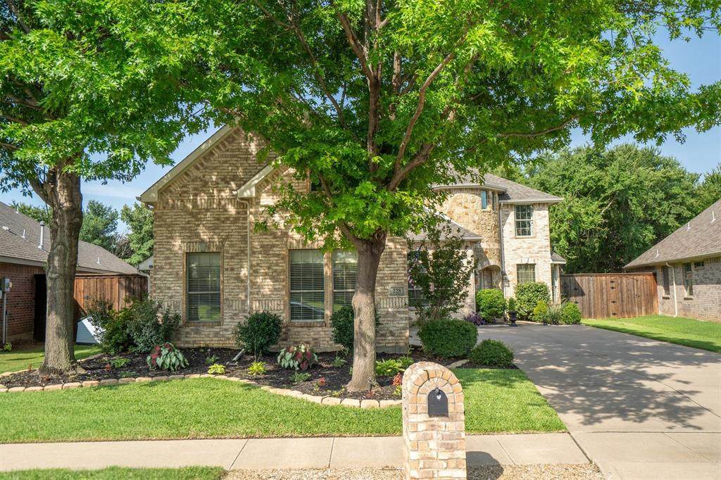 228 Livingston Drive - Photo 1