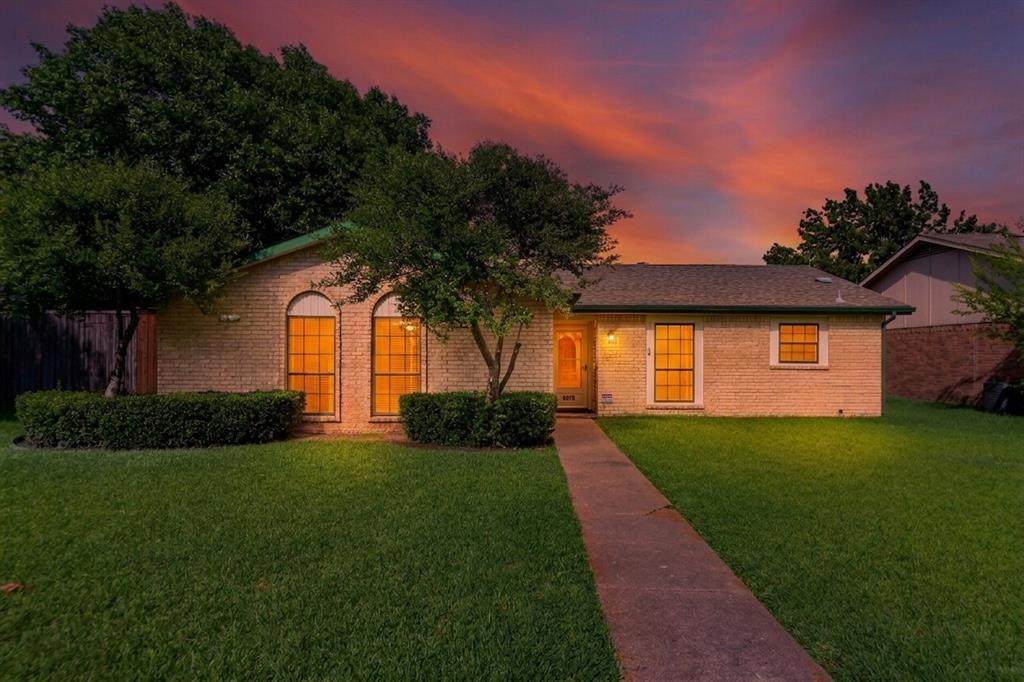4608 Gleneagle Street - Photo 1